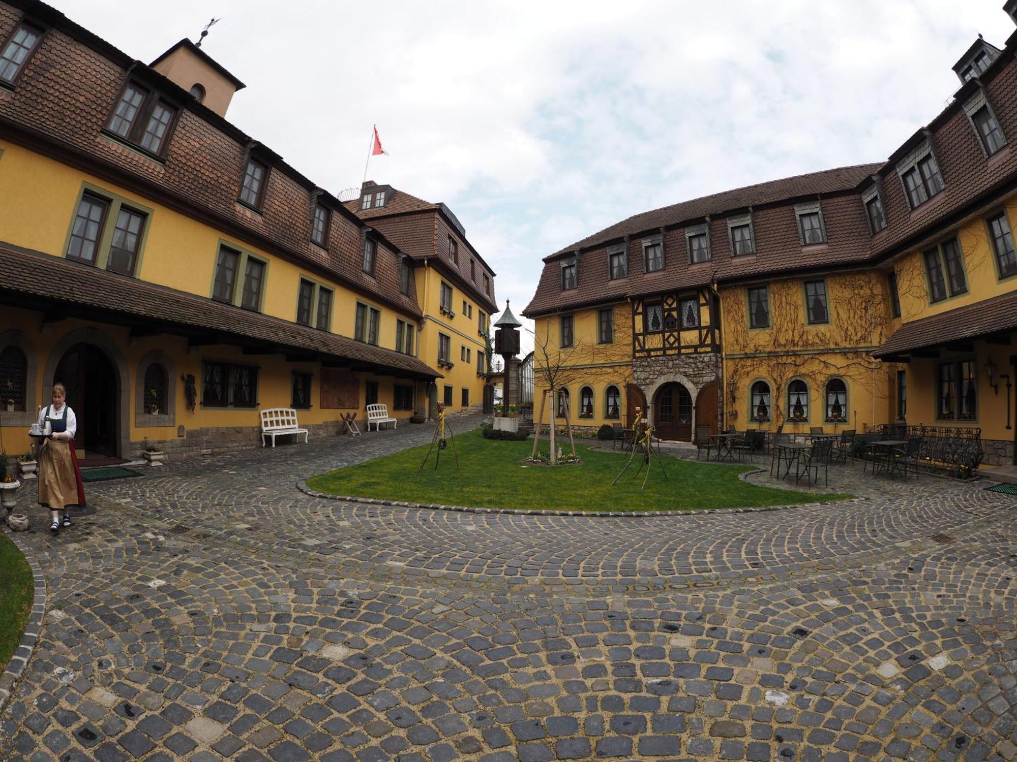 Hotel Leicht Biebelried Esterno foto
